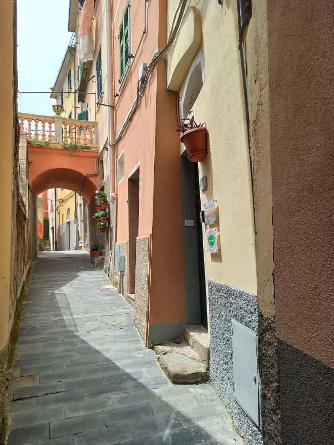 Hotel Ciao Bella COLORS Riomaggiore Esterno foto